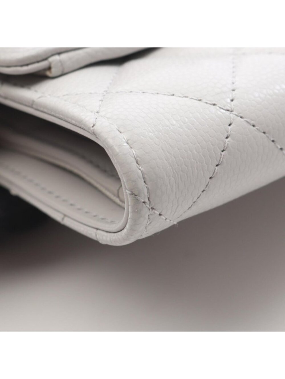 Chanel Trifold Wallet Quilted Pearl Gray Caviar Leather - Picture 8 of 9